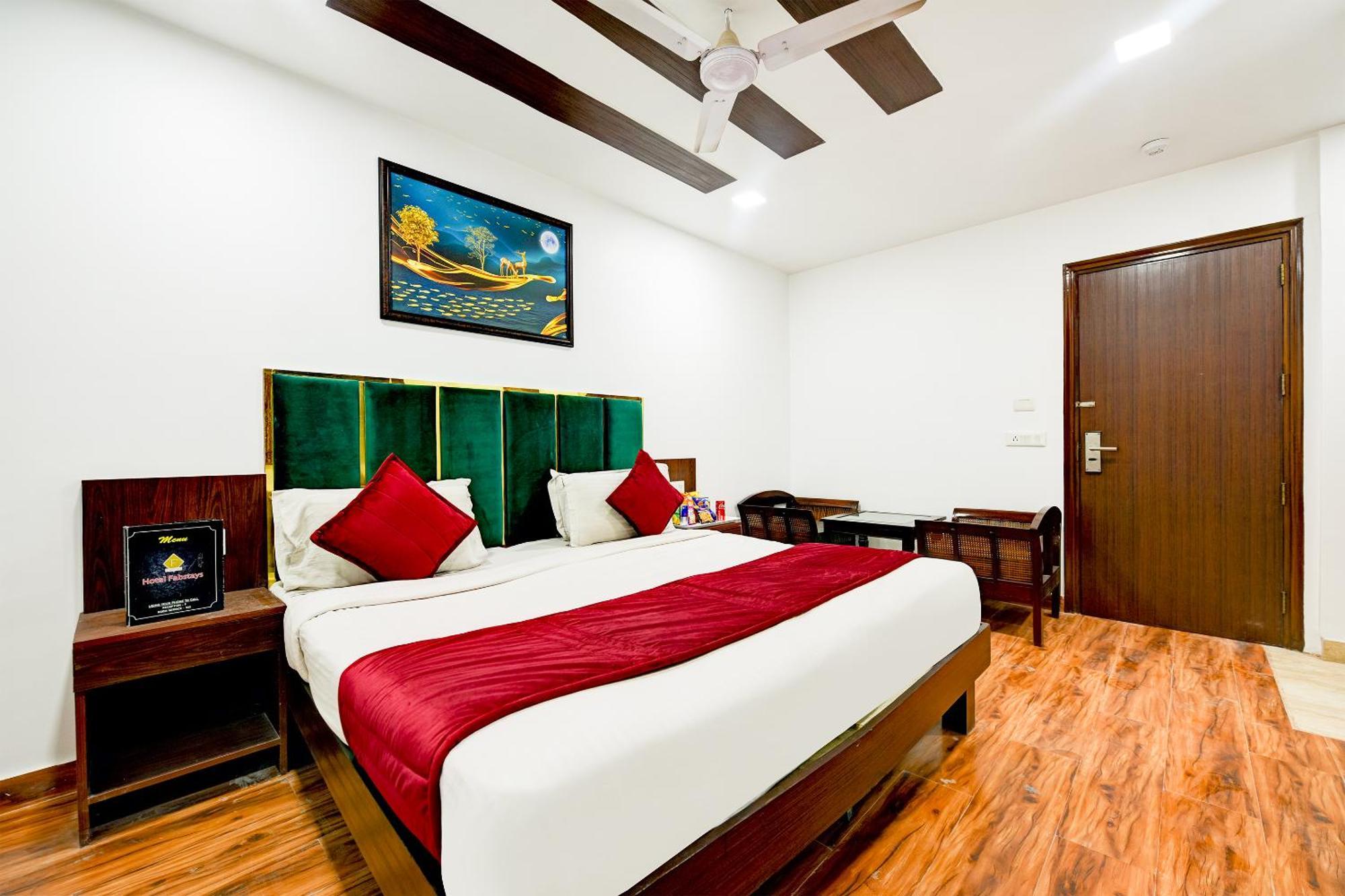 Staybook South Delhi New Delhi Bagian luar foto