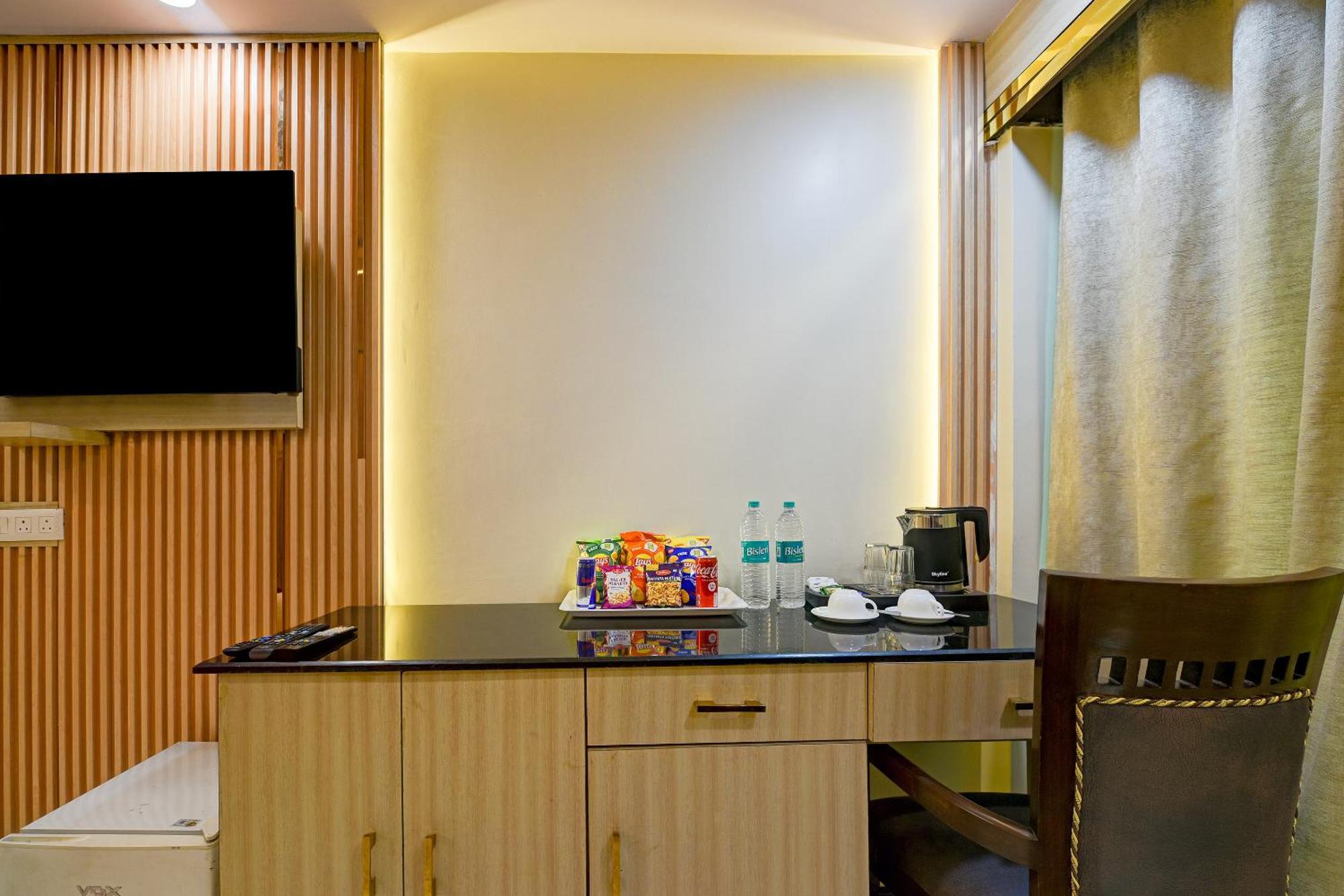 Staybook South Delhi New Delhi Bagian luar foto